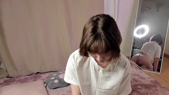VelvetCaress online show from May 2026 07:19:02 AM