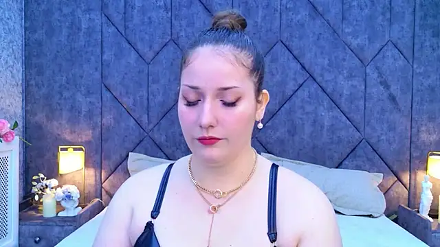 Anora Mills online show from March 2026 05:51:02 AM