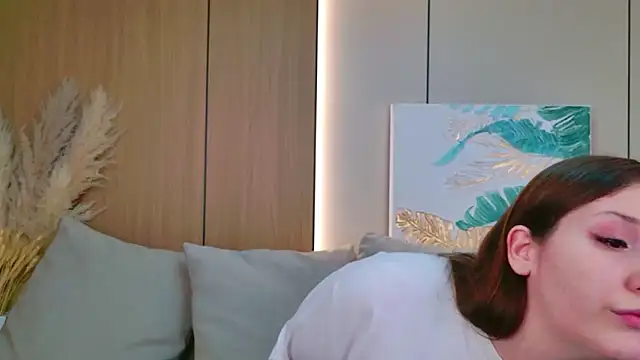 Anora Mills online show from March 2026 05:53:02 AM