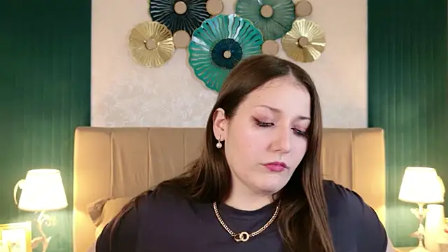 Anora Mills online show from March 2026 05:49:02 AM