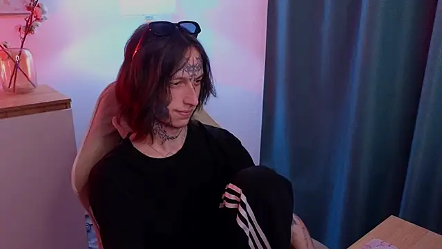 swagamee online show from April 2026 07:58:02 PM