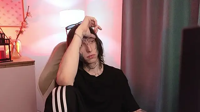 swagamee online show from April 2026 09:04:01 PM