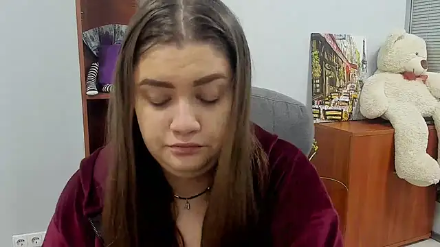 Snapshot of Maddinia chatting on February 2026 08:16:02 AM Maddinia online show from February 2026 08:16:02 AM