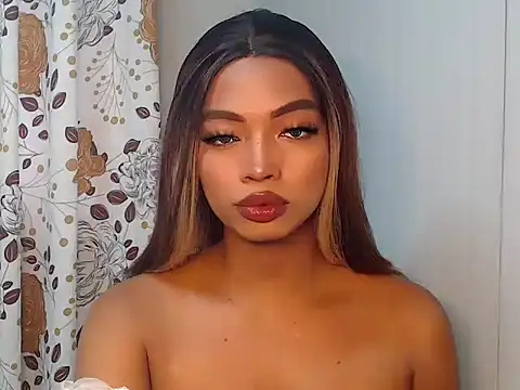 girlyteengrl online show from March 2026 11:32:02 PM