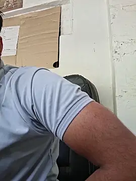 hot---boy1 online show from February 2026 05:30:01 AM