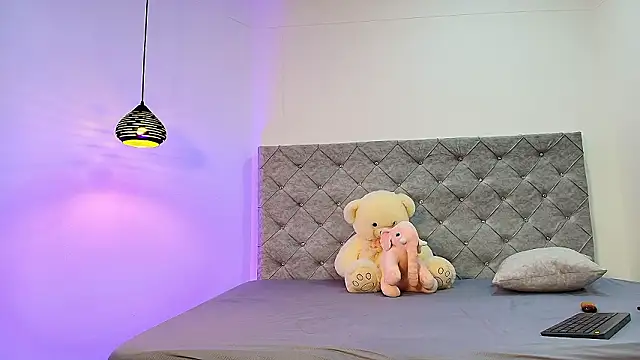 Snapshot of Samanta-Rose chatting on February 2026 03:29:01 AM Samanta-Rose online show from February 2026 03:29:01 AM