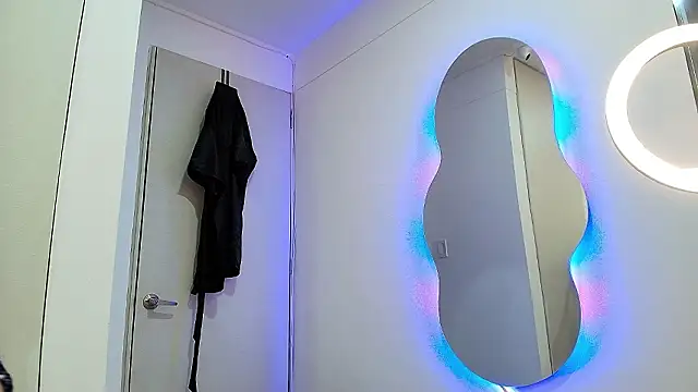 Snapshot of Samanta-Rose chatting on February 2026 03:58:01 AM Samanta-Rose online show from February 2026 03:58:01 AM