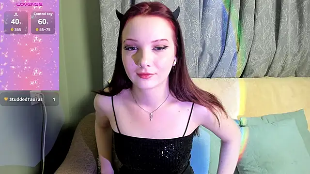 AuroraKane online show from March 2026 04:14:02 PM