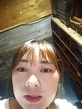 cute-hiphop online show from June 2026 03:12:02 PM