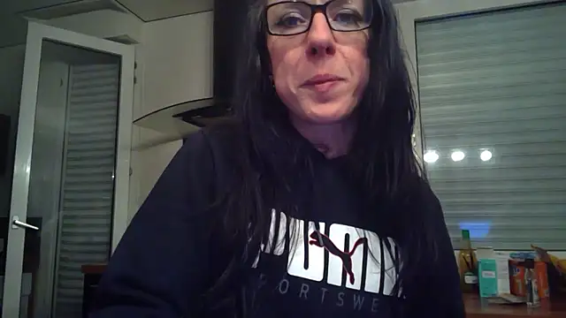 Snapshot of FITGIRL-MAEVA chatting on February 2026 07:02:01 PM FITGIRL-MAEVA online show from February 2026 07:02:01 PM