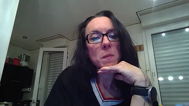 Snapshot of FITGIRL-MAEVA chatting on February 2026 08:08:01 PM FITGIRL-MAEVA online show from February 2026 08:08:01 PM