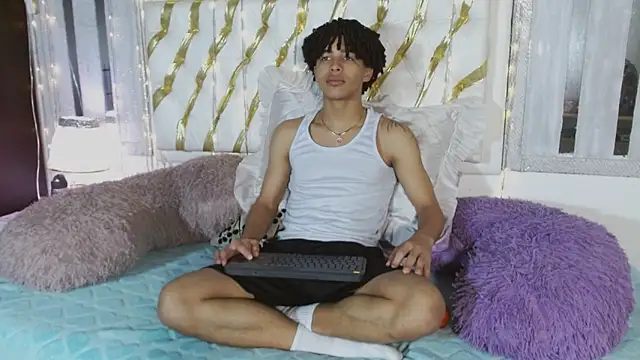 ian smith  online show from February 2026 12:17:02 PM