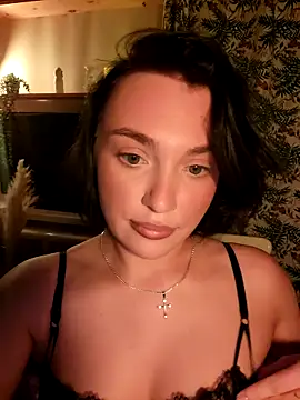 Snapshot of HotDevilGirl_ chatting on February 2026 04:03:01 PM HotDevilGirl online show from February 2026 04:03:01 PM