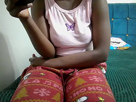 Lebo2004 online show from April 2026 01:01:01 PM