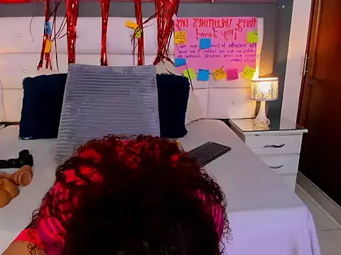 RED VIOLETH online show from February 2026 01:54:02 PM