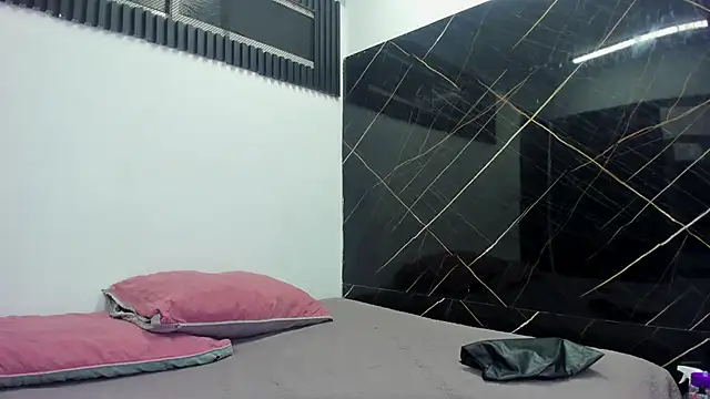 Snapshot of Ana-Spencer chatting on February 2026 11:42:02 AM Ana-Spencer online show from February 2026 11:42:02 AM