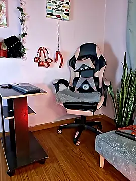 Snapshot of kenia_thompsom01 chatting on February 2026 11:05:02 PM kenia thompsom01 online show from February 2026 11:05:02 PM