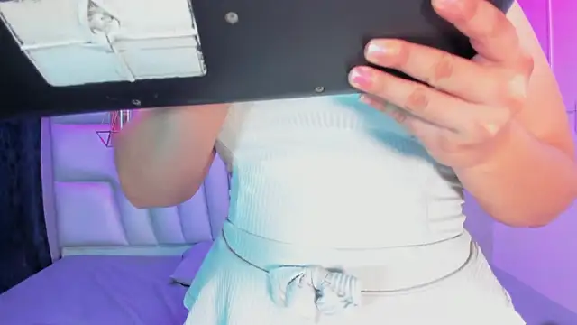 IrinaVoshh  online show from March 2026 07:09:01 PM