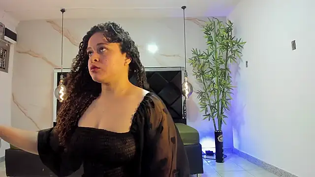 IrinaVoshh  online show from March 2026 07:03:01 PM