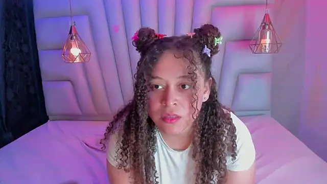 IrinaVoshh  online show from February 2026 07:23:01 PM