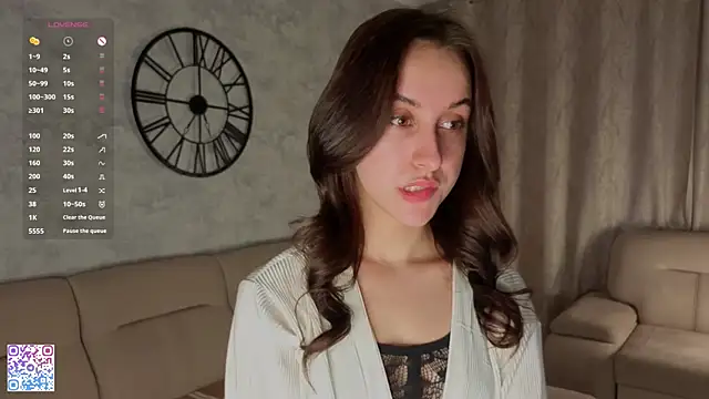 Snapshot of MarcelinaMei chatting on March 2026 05:08:02 AM MarcelinaMei online show from March 2026 05:08:02 AM