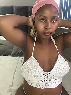 Snapshot of SexyLaylahx chatting on February 2026 01:22:02 PM SexyLaylahx online show from February 2026 01:22:02 PM