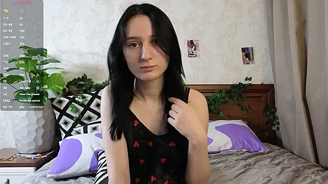 AuburnConfetti online show from February 2026 06:15:01 PM