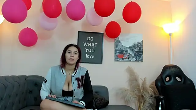 Snapshot of victoriazans chatting on February 2026 03:28:01 AM victoriazans online show from February 2026 03:28:01 AM