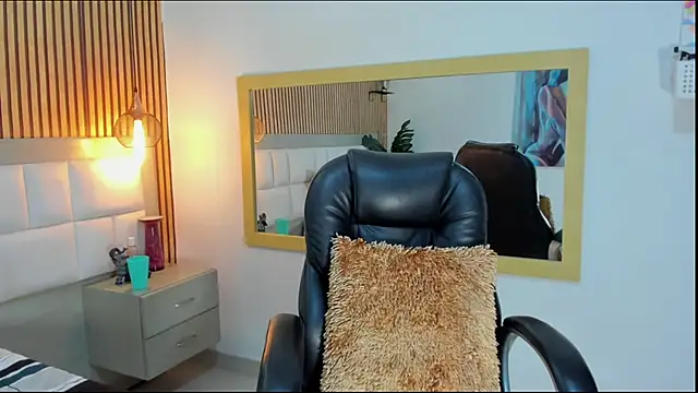 Snapshot of Georgia_Vega chatting on February 2026 07:13:01 PM Georgia Vega online show from February 2026 07:13:01 PM