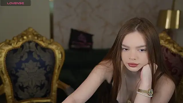 Zlata Sky online show from May 2026 07:06:01 PM