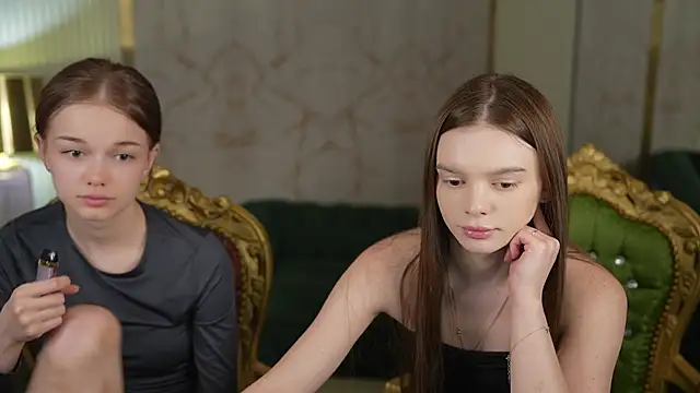 Snapshot of Zlata_Sky chatting on March 2025 03:28:02 PM Zlata Sky online show from March 2025 03:28:02 PM