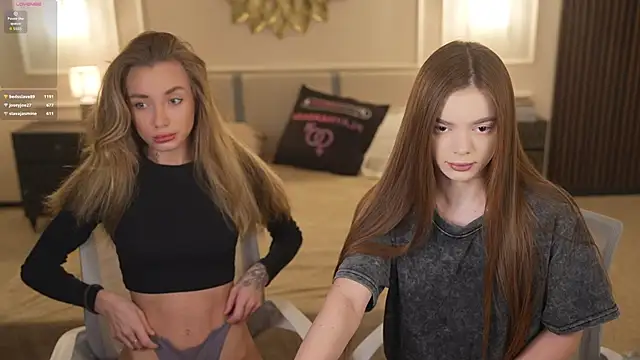 Snapshot of Zlata_Sky chatting on November 2025 04:22:01 PM Zlata Sky online show from November 2025 04:22:01 PM