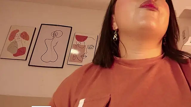 Sharlotte  1 online show from February 2026 11:32:02 AM