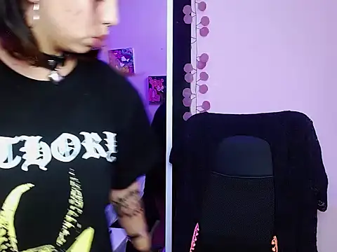 Snapshot of vanesa_bobs chatting on February 2026 03:17:01 AM vanesa bobs online show from February 2026 03:17:01 AM