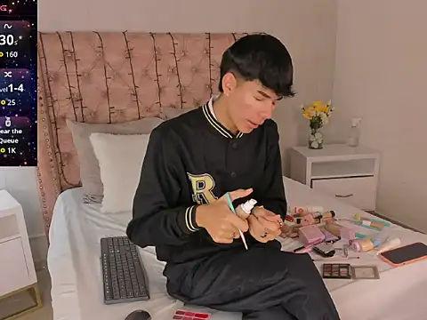 noah lewiss online show from February 2026 10:26:01 AM