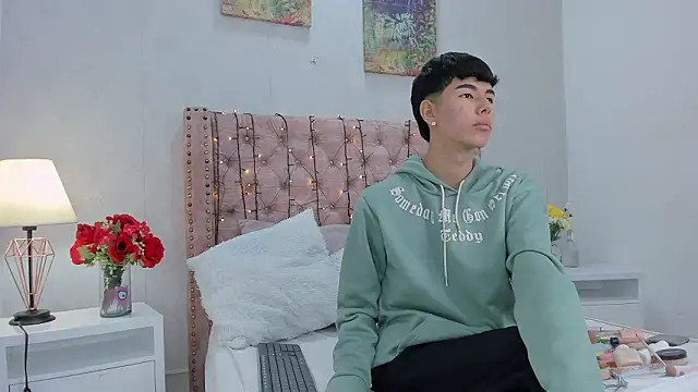 noah lewiss online show from February 2026 10:39:01 AM