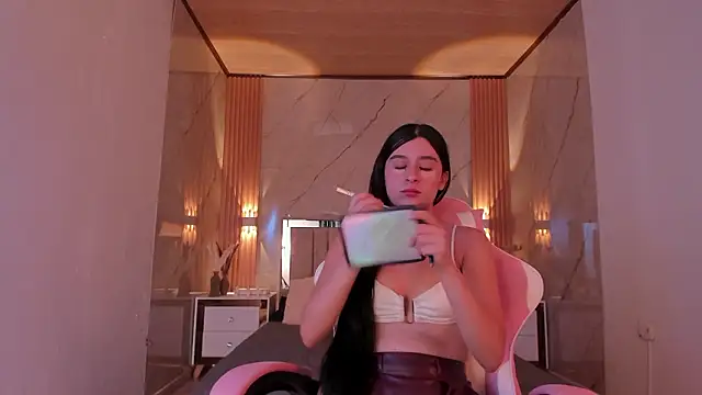 Snapshot of avigail_xo chatting on February 2026 06:57:02 PM avigail xo online show from February 2026 06:57:02 PM