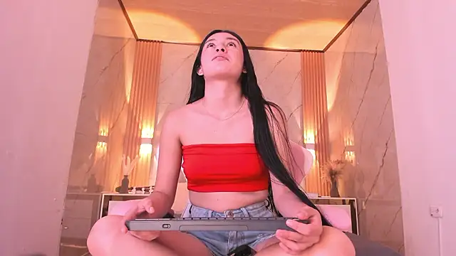 Snapshot of avigail_xo chatting on February 2026 07:11:02 PM avigail xo online show from February 2026 07:11:02 PM