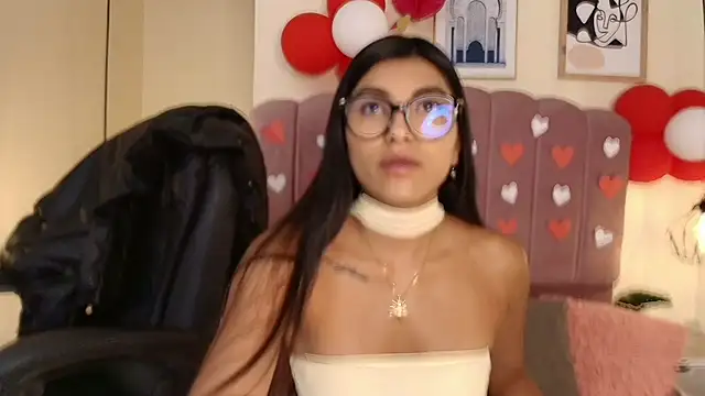 Ateneaaa  online show from February 2026 07:32:02 PM