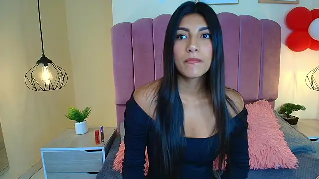 Ateneaaa  online show from March 2026 07:27:01 PM