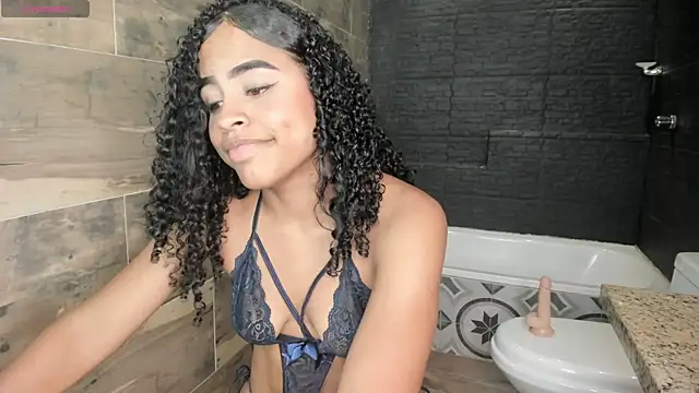 Snapshot of Danna_Copers chatting on July 2026 11:08:02 PM Danna Copers online show from July 2026 11:08:02 PM