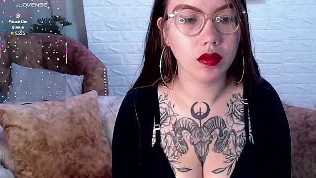 Lissiblom online show from February 2026 07:56:01 PM