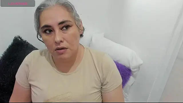 mature gold1 online show from February 2026 11:52:01 AM