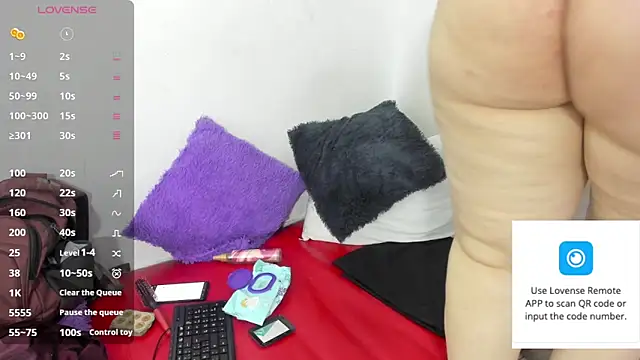 Snapshot of mature_gold1 chatting on March 2026 12:01:02 PM mature gold1 online show from March 2026 12:01:02 PM