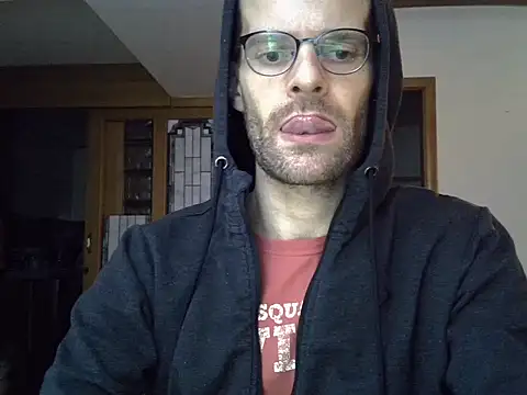 Snapshot of blonde_athlete chatting on February 2026 06:26:02 PM blonde athlete online show from February 2026 06:26:02 PM