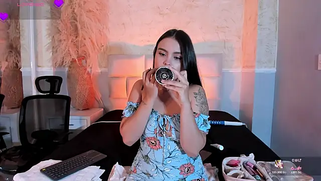 valeriekhaleesi online show from April 2026 08:31:01 PM