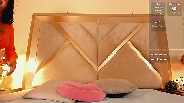 Snapshot of LaraandAxel chatting on February 2026 07:58:01 PM LaraandAxel online show from February 2026 07:58:01 PM