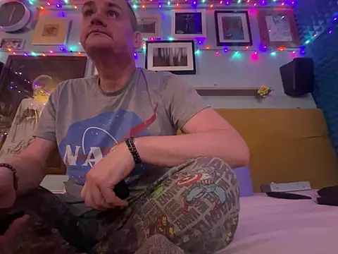 dribbleandthrob online show from February 2026 06:02:01 AM