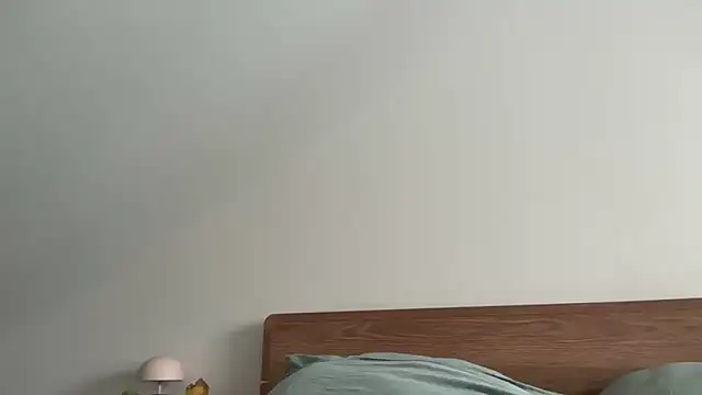 Tamsin  online show from February 2026 09:37:01 PM