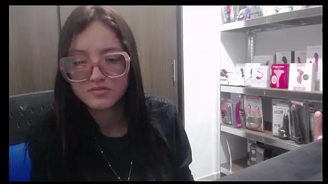 sheryl 25 online show from February 2026 02:46:02 AM